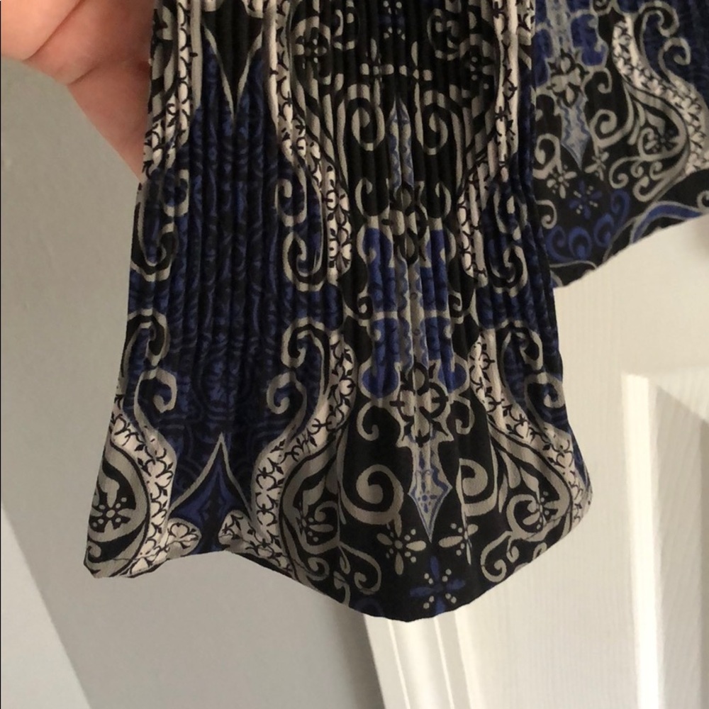 Blouse - Picture 3 of 6